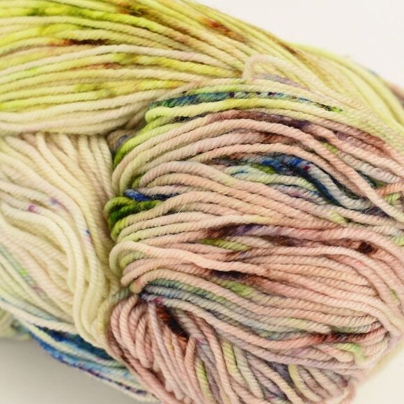 Madelinetosh Euro Sock Yarn Merino Wool Fingering Weight 435 Yds Color Ooak 373 - Picture 2 of 4